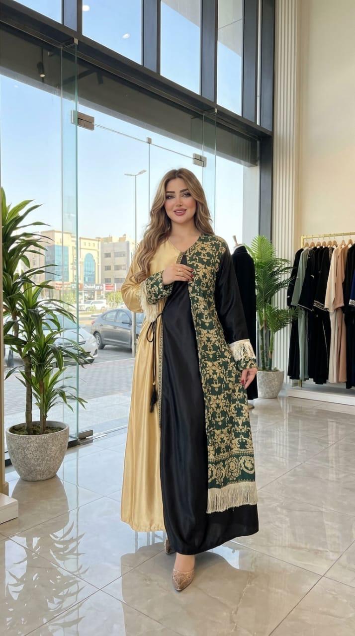فستان ماكسي فاخر بتصميم تراثي ملكي