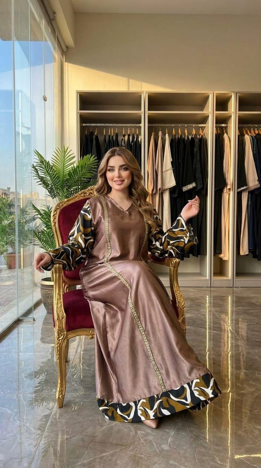 فستان ماكسي فاخر بتفاصيل عصرية